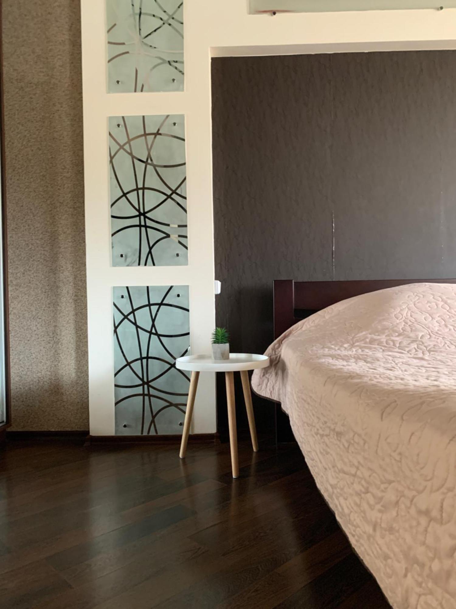Apartment In Kharkiv , Prospect Nauki 19A Esterno foto