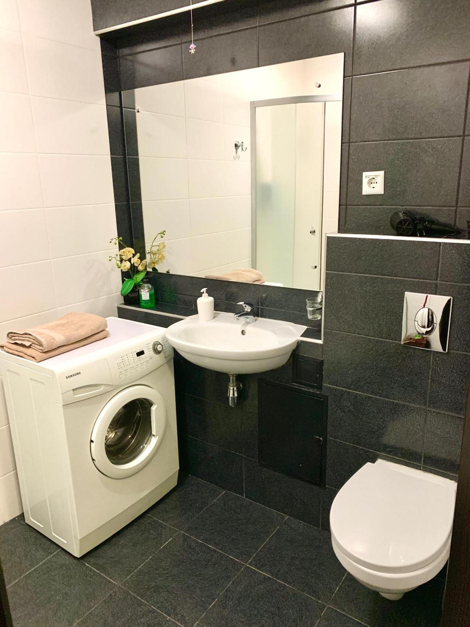 Apartment In Kharkiv , Prospect Nauki 19A Esterno foto